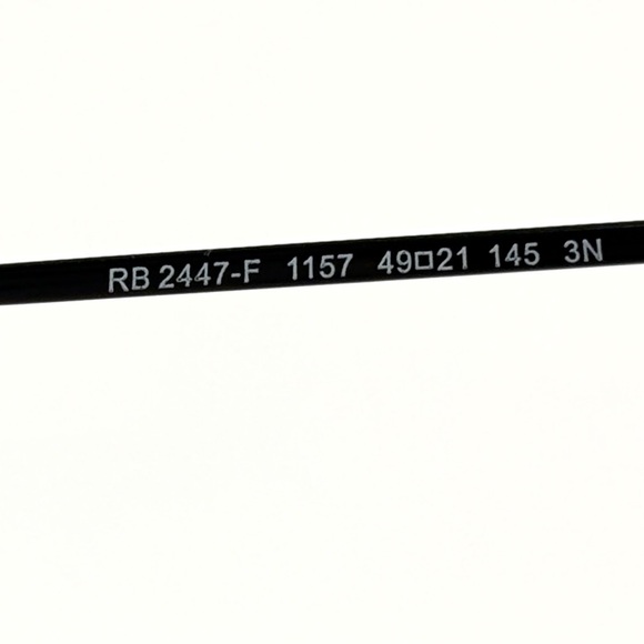 Beautiful Ray-Ban Round Fleck Sunglasses Rb2447 Unisex Black Havana 49-21-145 - Picture 11 of 14